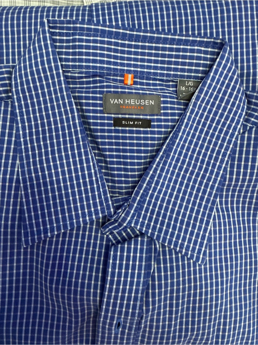Van Heusen Men’s Traveler Slim Fit Dress Shirts, Large, Three Shirts in total. - Picture 2 of 7